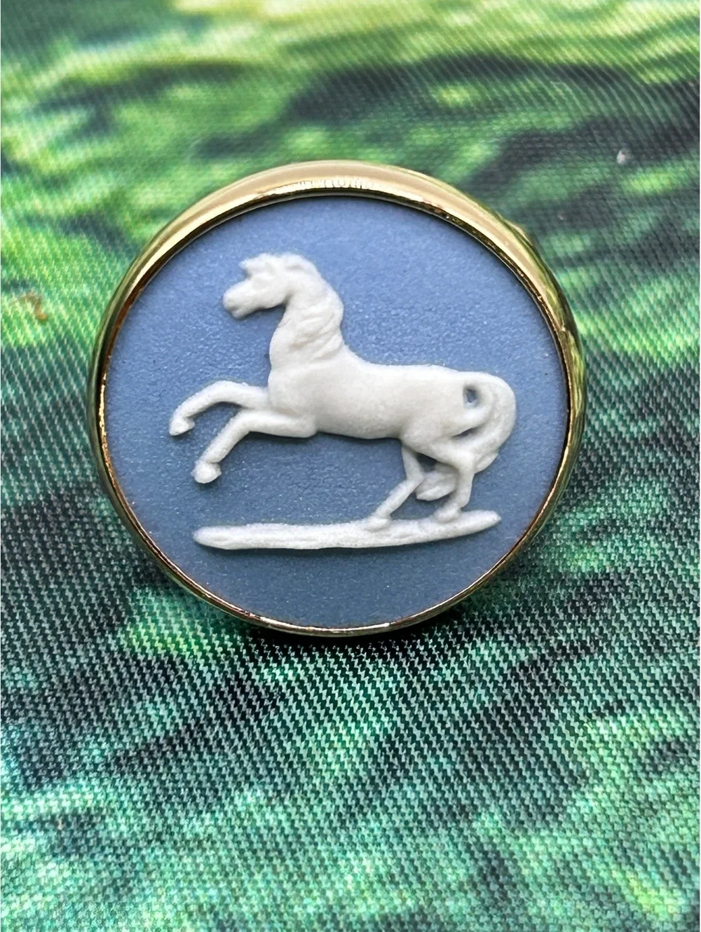 Wedgwood Pale Blue Jasperware Equestrian Cufflinks & Tie Bar Set Vintage Ex Cond